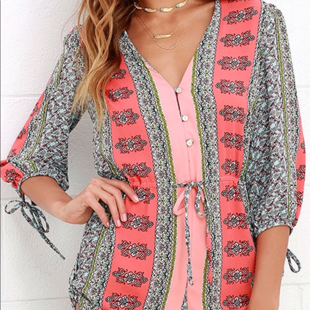 Lulu’s Coral Print Romper